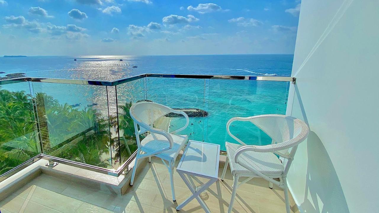 Kaani Palm Beach Maafushi Esterno foto