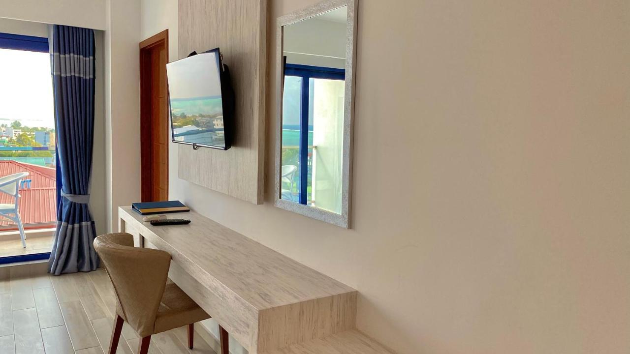 Kaani Palm Beach Maafushi Esterno foto